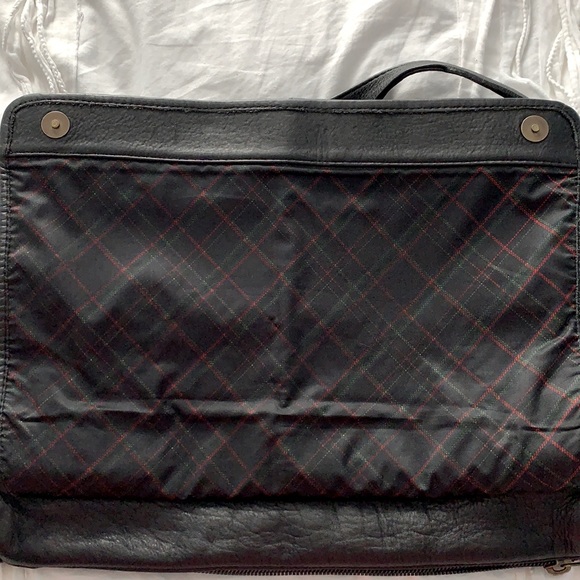 Queros Leather Briefcase - Picture 4 of 8